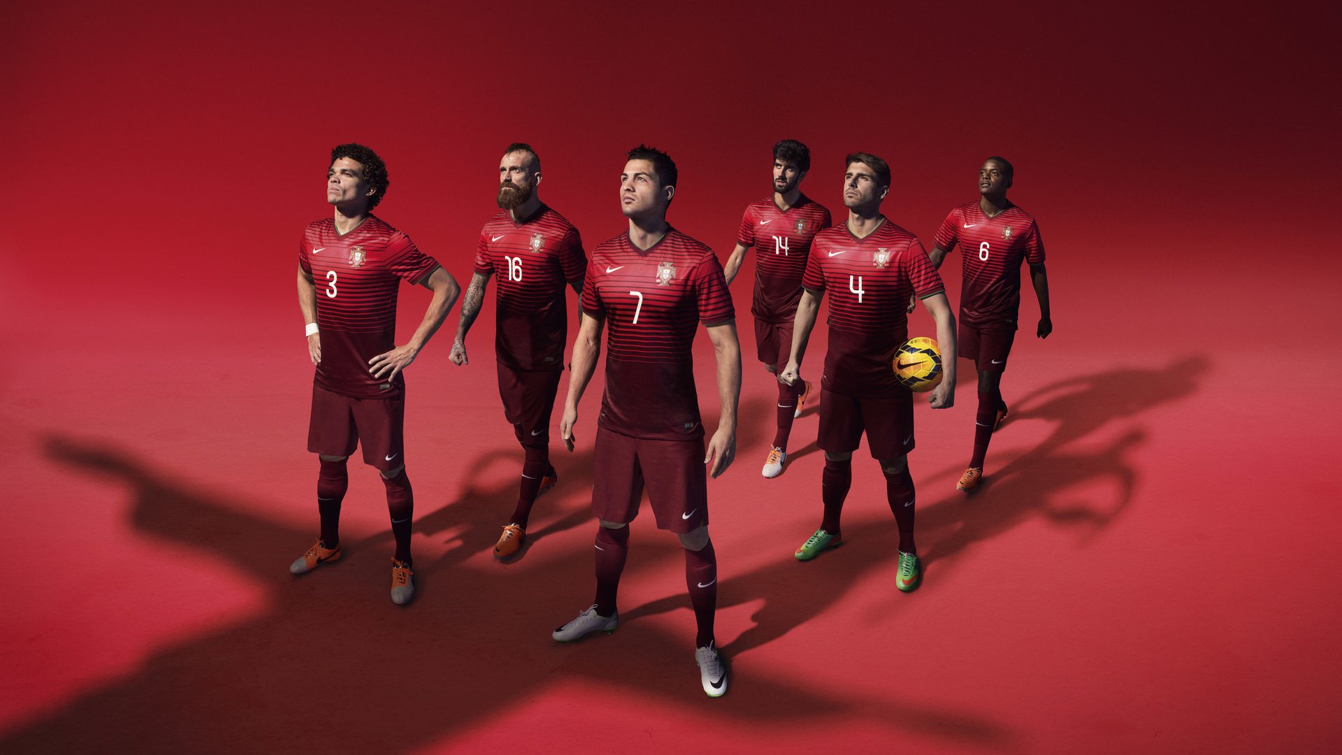 中国男足继续备战国际比赛