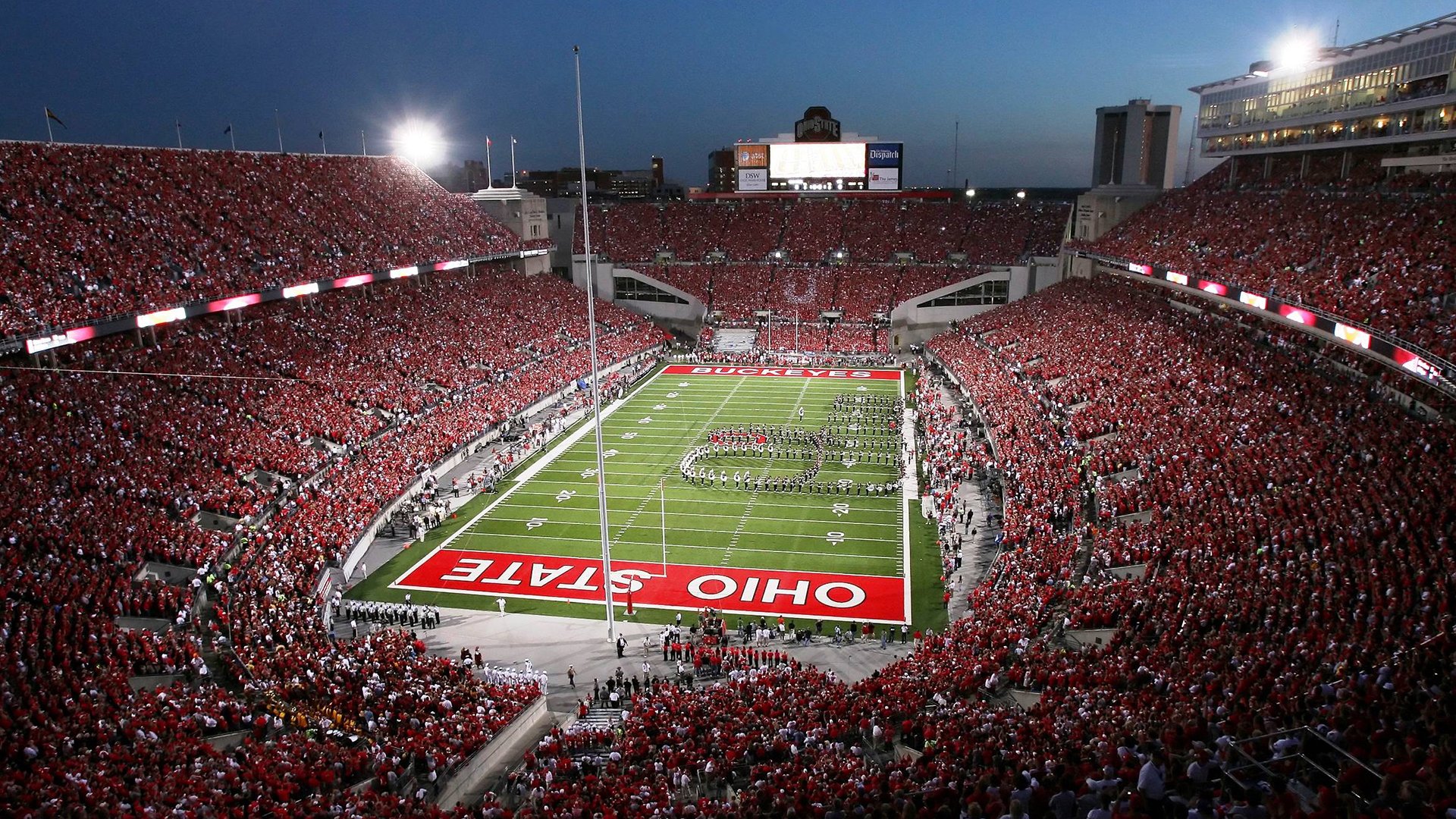 运动+绘画创作赛 比赛后当场画出运动瞬间